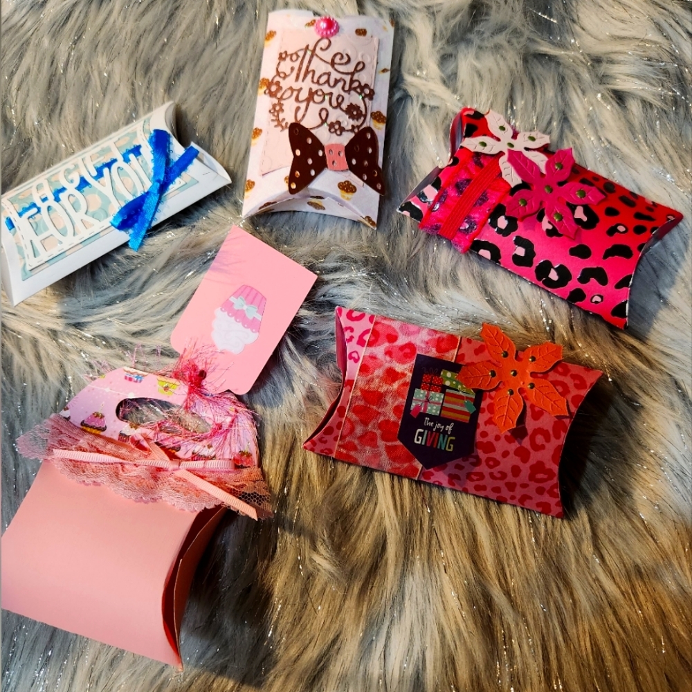 Winner's Choice: Decorative Gift Cardboard Pillow Boxes PERFECT FOR MOTHER'S DAY